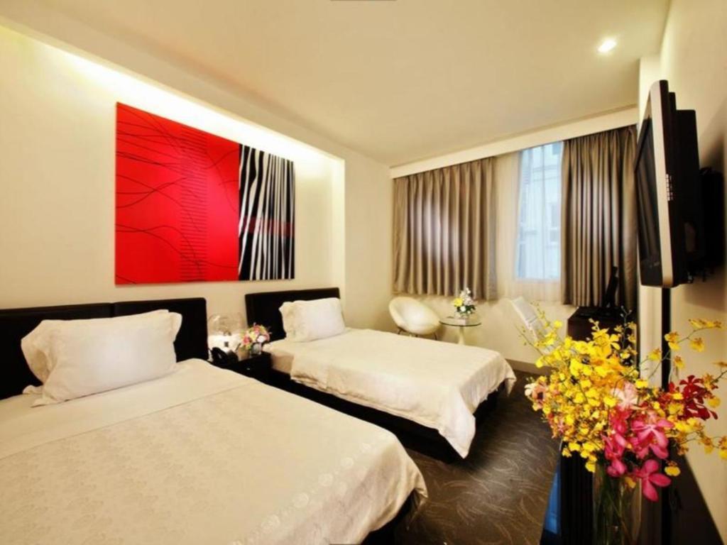 The White Hotel 8A Thai Van Lung Cidade de Ho Chi Minh Exterior foto